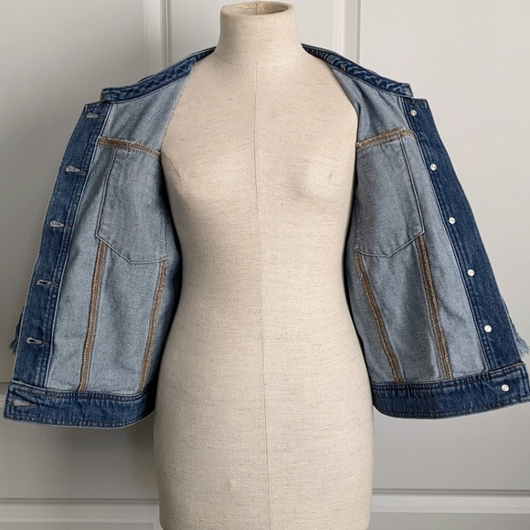 1. State Denim Jacket 3/4 Length Flared Frayed Sleeve Button Front Blue M NWT - Picture 14 of 16